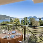 Carl And Do Hotel 4*