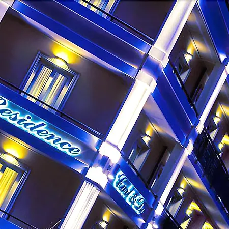 Hotel Carl And Do 4*