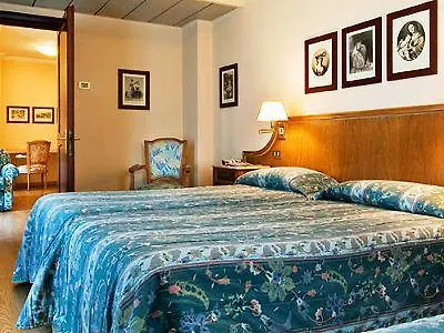 Hotel Carl & Do 4*
