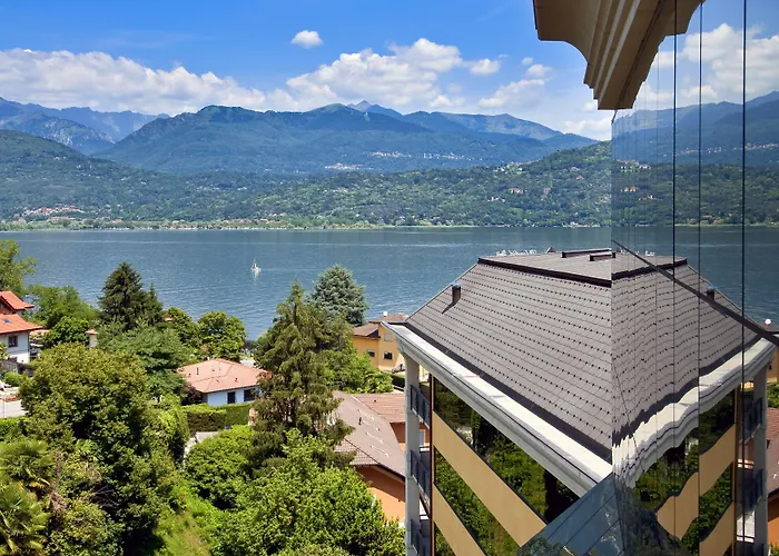 Carl And Do Hotel Baveno