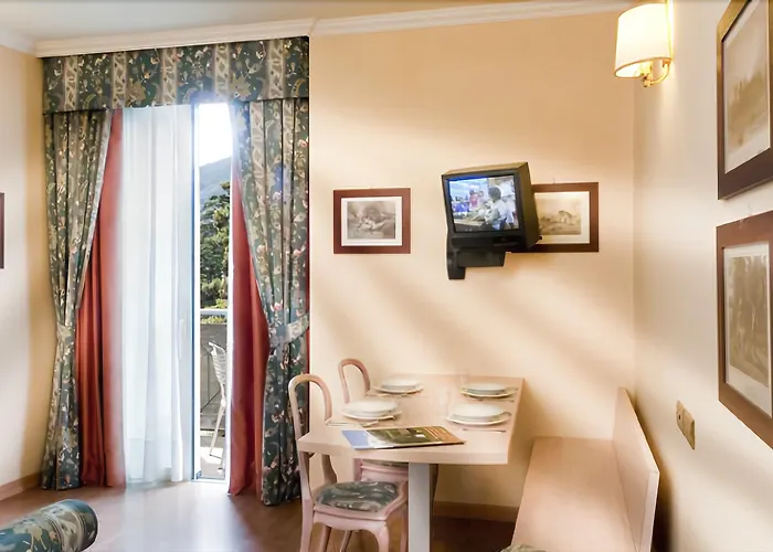 Carl And Do 4* Baveno