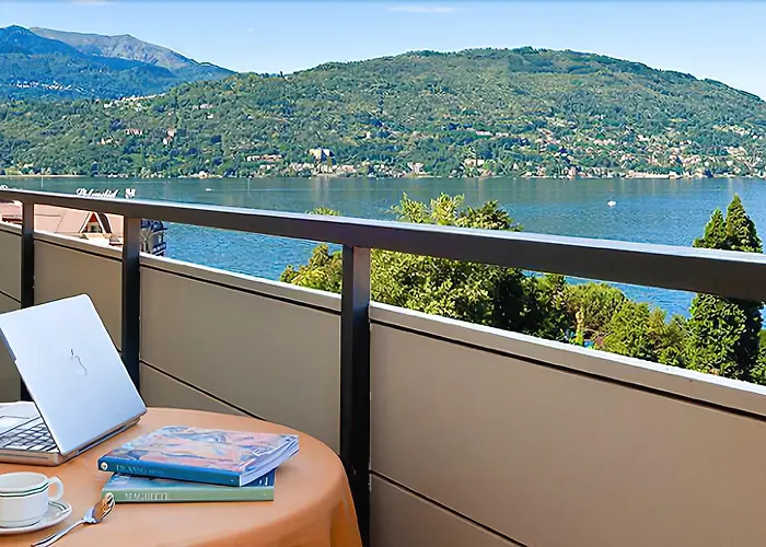 Carl And Do Hotel Baveno